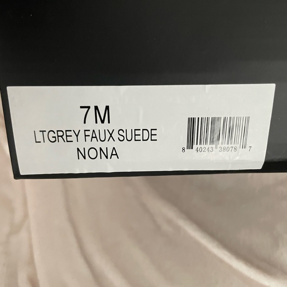 J/Slides Quilted Platform Sneaker - Picture 6 of 6